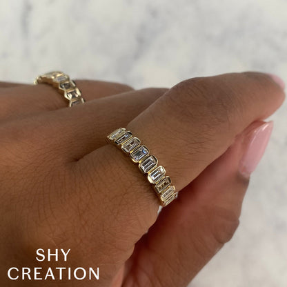 14K Yellow Gold Diamond Baguette Band